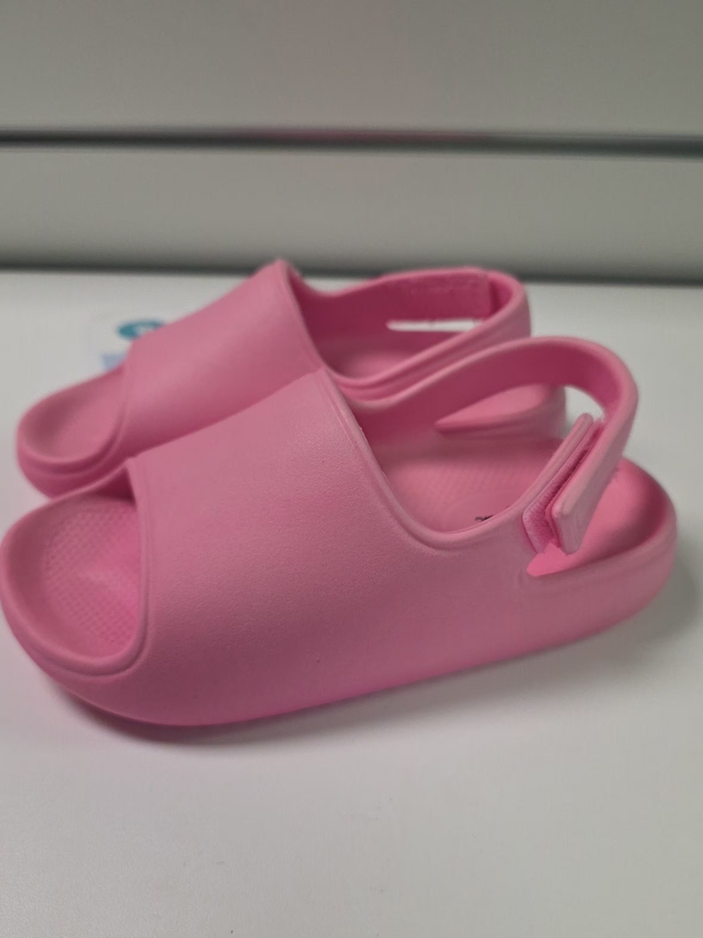 Cat & Jack Pink Kids Slide Sandals with Back Strap